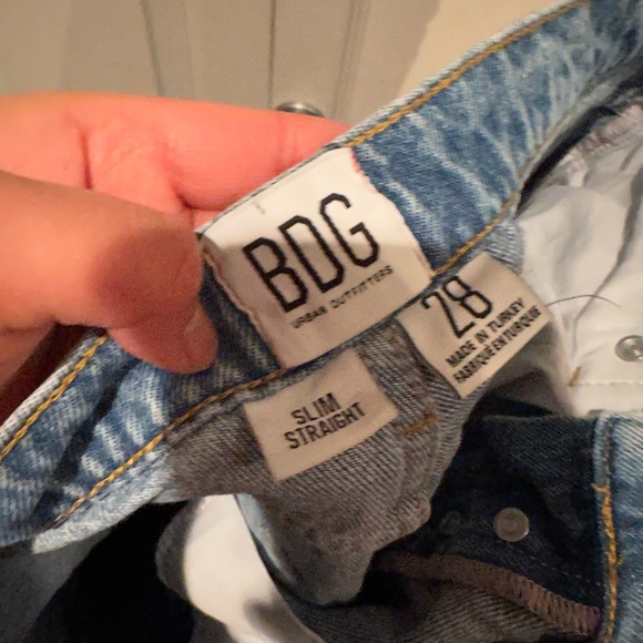 EUC BGD urban outfitters slim straight jeans - Picture 5 of 6